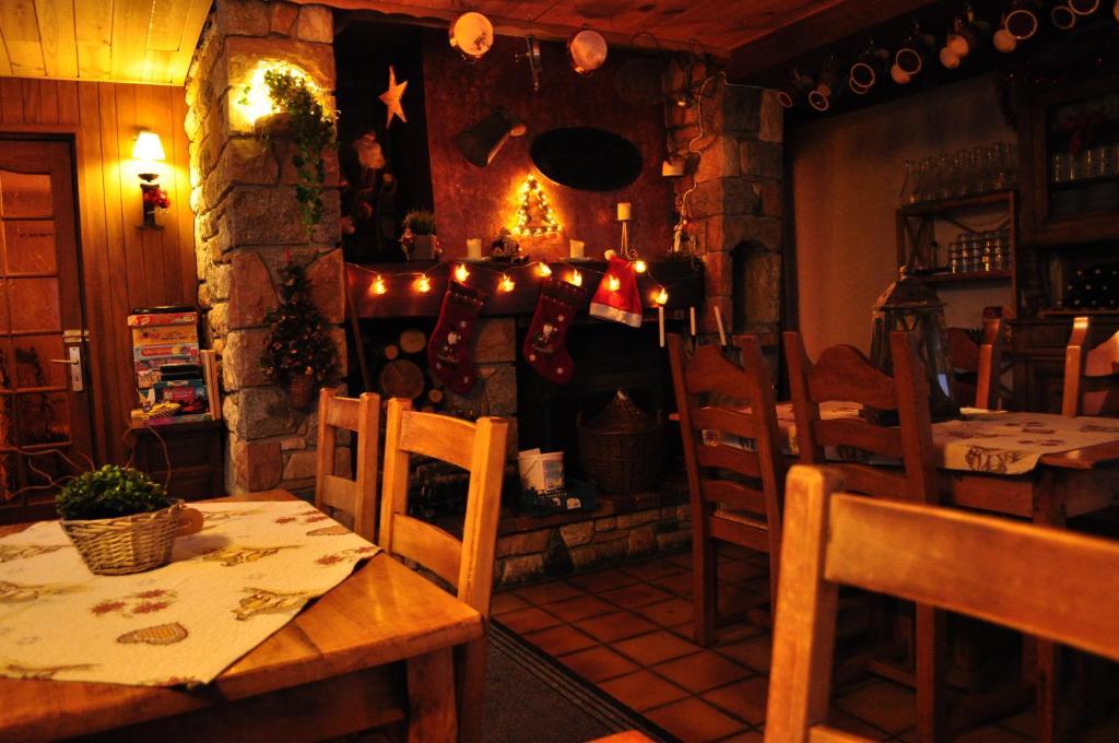 La Foret De Maronne La Garde  ภายนอก รูปภาพ